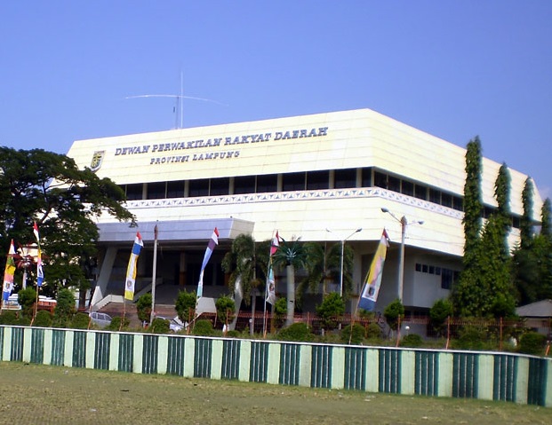 gedung-DPRD-Lampung
