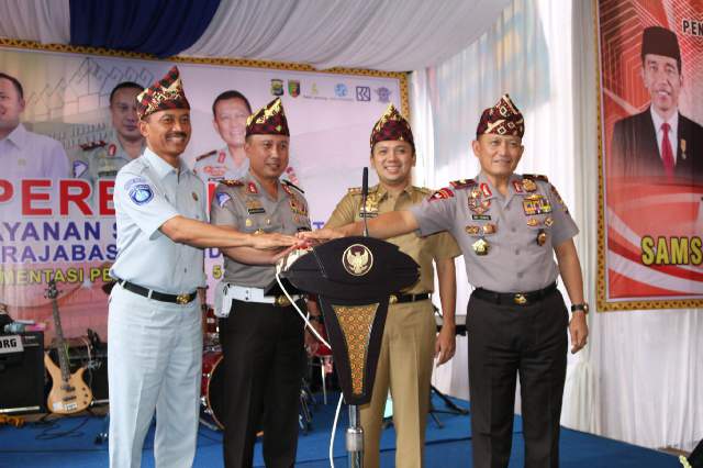 Kantor Samsat Bandar Lampung Kini Punya 2 Loket Kantor Samsat Bandar Lampung Kini Punya 2 Loket